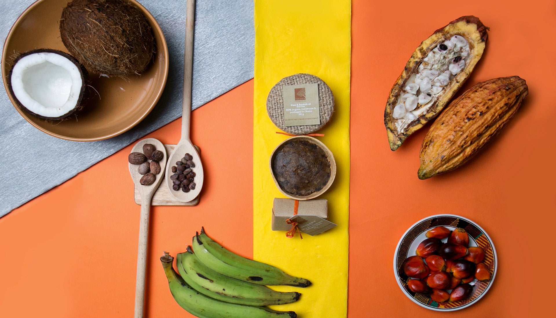 Shea &amp; Baobab Oil Black Soap image 2